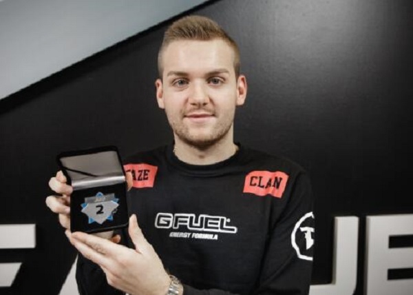 GEN动身前往伦敦MSI，小花生赛前明志：久违了MSI，我非常想夺冠